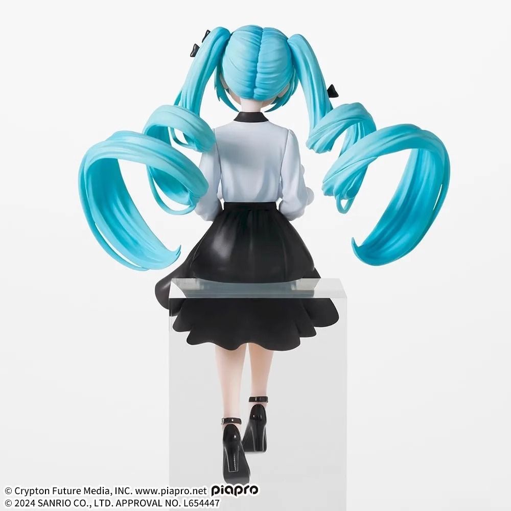 Hatsune Miku x Cinnamoroll - Premium Chokonose Figure - Sumashi Ver. (SEGA)