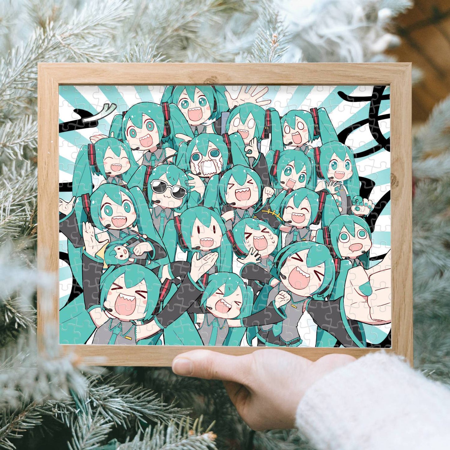 Hatsune Miku Pazzle 50pcs with Wooden Frame