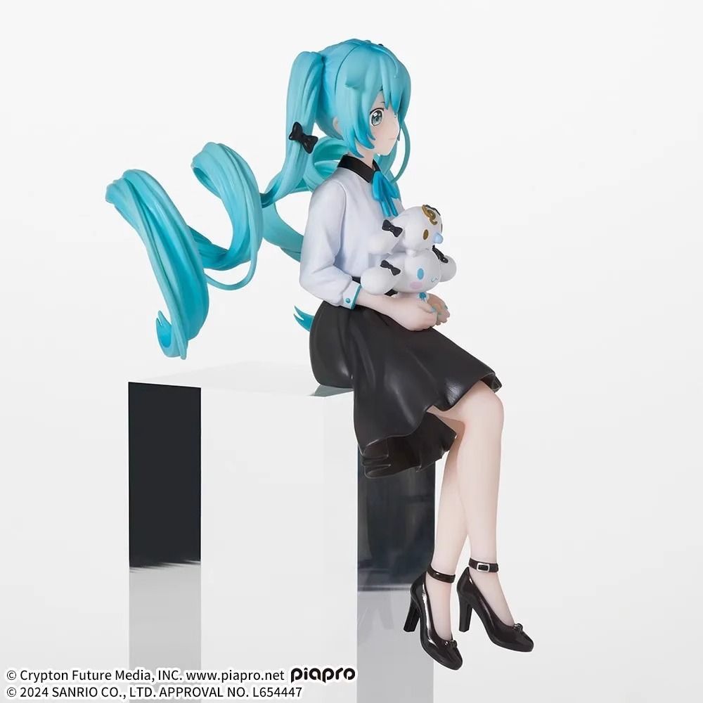 Hatsune Miku x Cinnamoroll - Premium Chokonose Figure - Sumashi Ver. (SEGA)